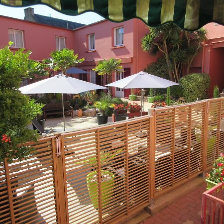 Le Trianon Hotel Etel Exterior photo