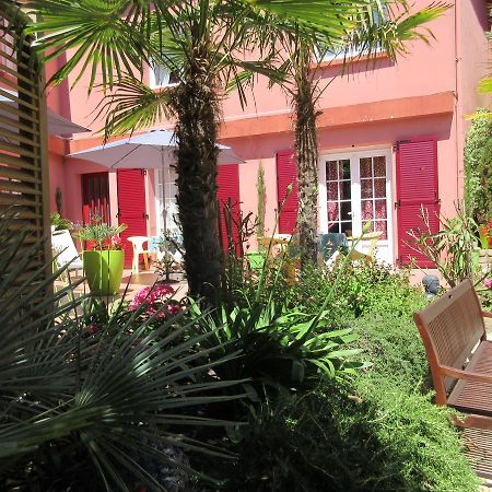 Le Trianon Hotel Etel Exterior photo
